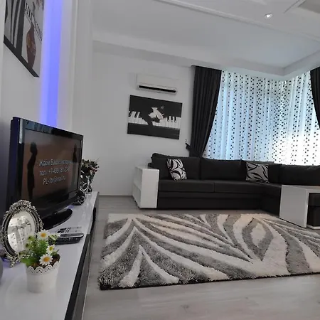 Pine Park Apartment