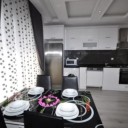 Apartment Pine Park Avsallar